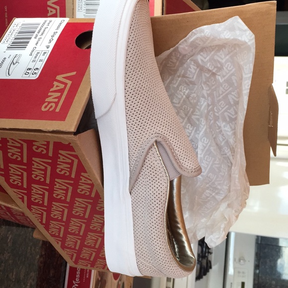 vans silver cloud slip on